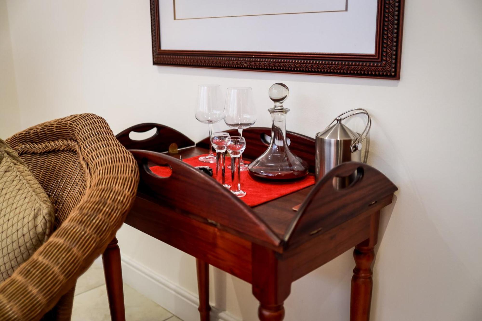 Altes Landhaus Country Lodge Oudtshoorn Bagian luar foto