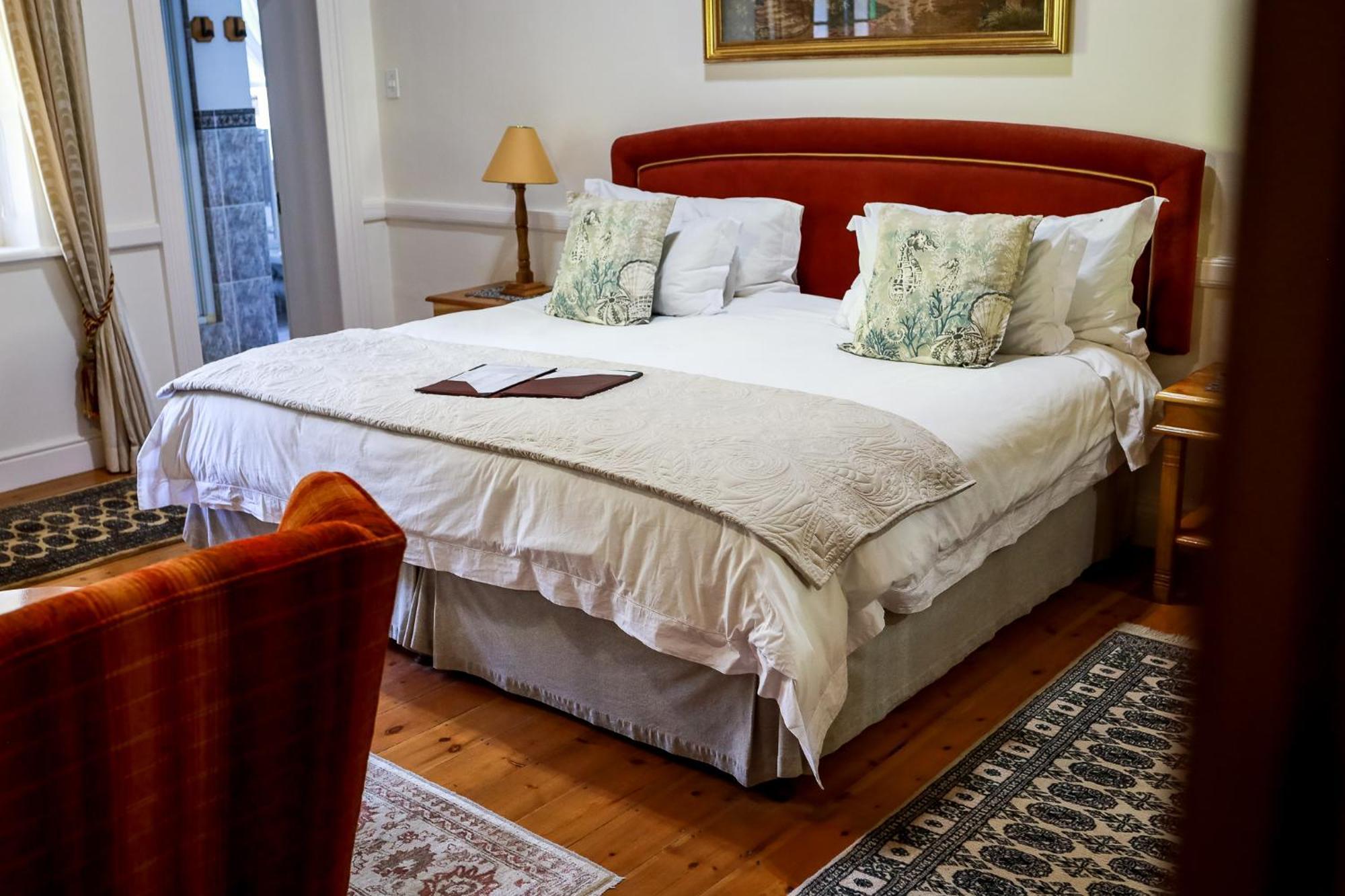 Altes Landhaus Country Lodge Oudtshoorn Bagian luar foto