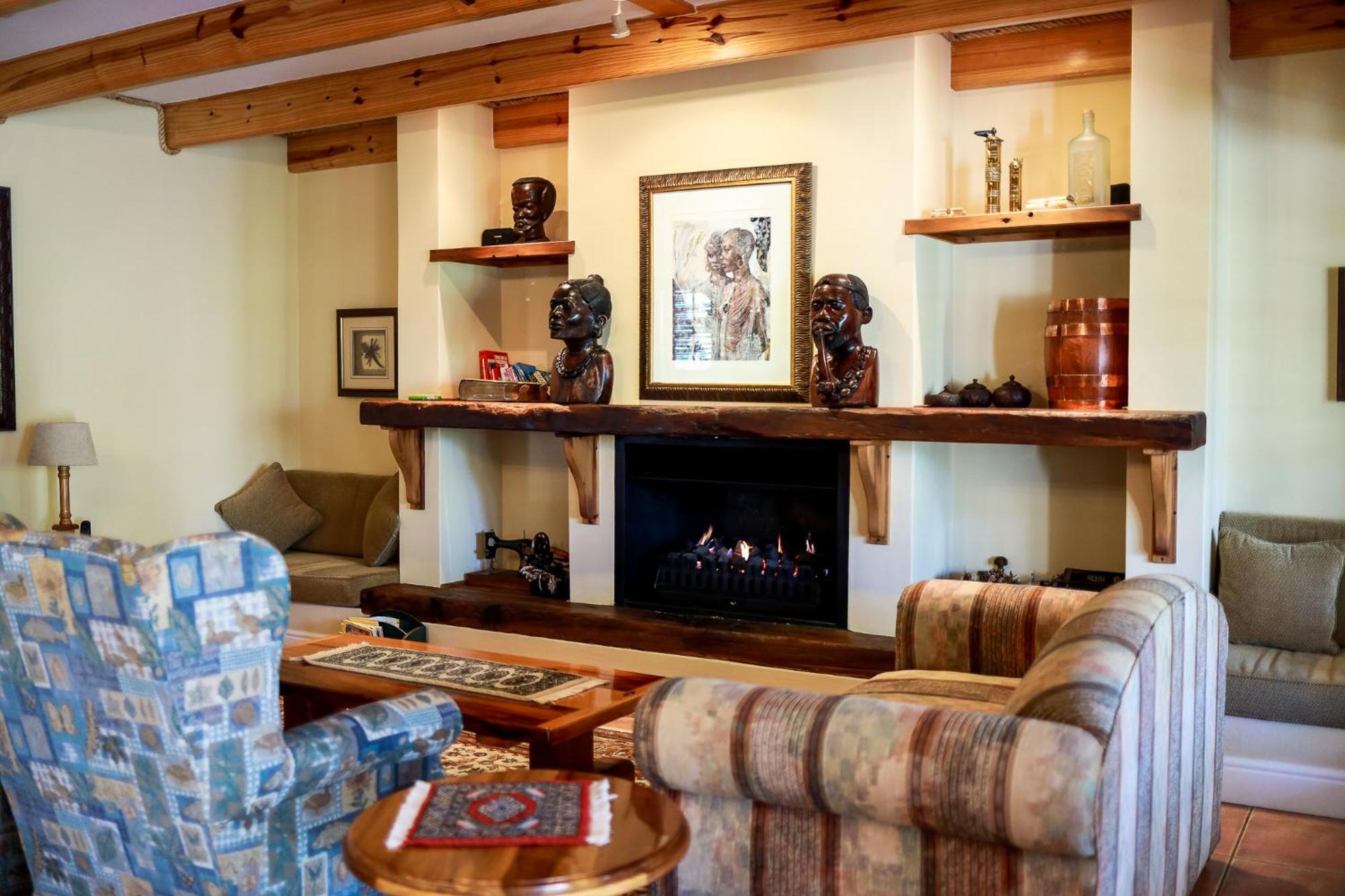 Altes Landhaus Country Lodge Oudtshoorn Bagian luar foto